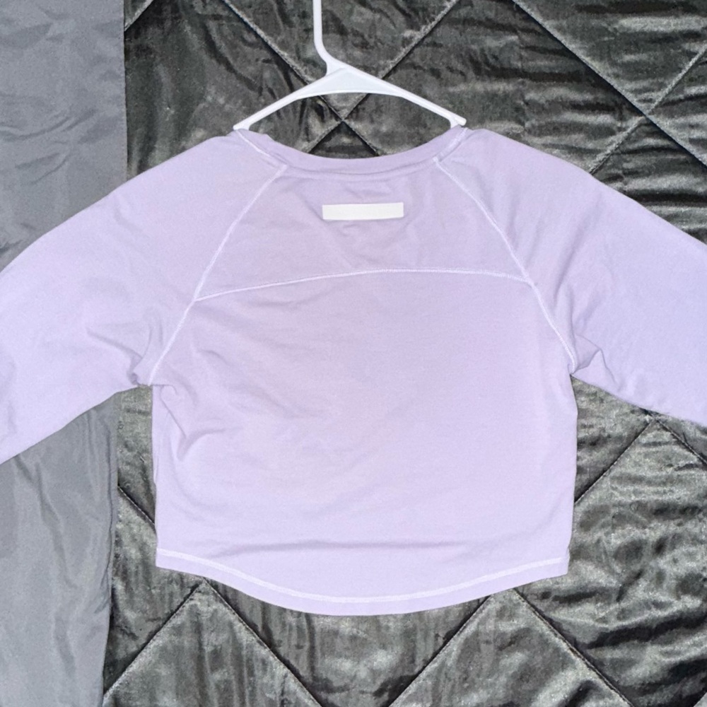 Alphalete Lavender Crop Top